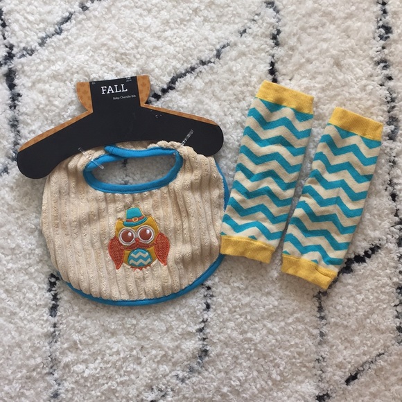 Thanksgiving Bib & Leggings - Picture 1 of 4